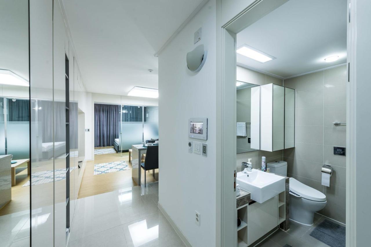 Theaddress Highvill Lux Apartment Nur-Sultan  Exterior photo